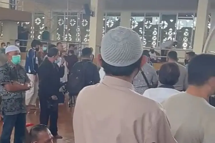 Wali Kota Bandung Oded M Danial Meninggal Saat Sholat Jumat di Masjid Mujahidin Bandung
