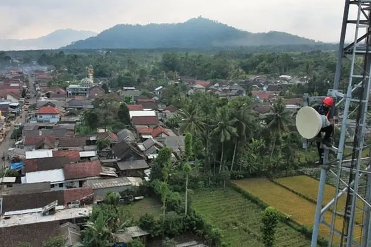 Erupsi Gunung Semeru di Kabupaten Lumajang, XL Axiata Pastikan Jaringan Layanan Telekomunikasi Aman