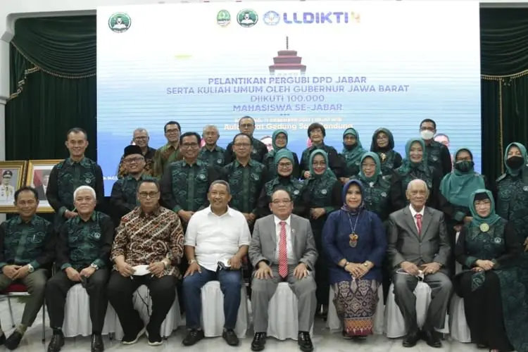 Ridwan Kamil Minta Pergubi Jadi Pensihat Dalam Mengambil Keputusan
