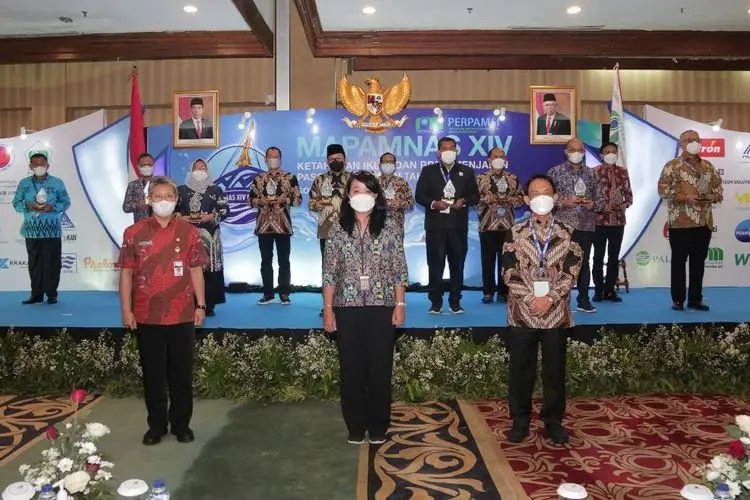 Perumda Tirta Kahuripan Raih Perpamsi Award 2021 