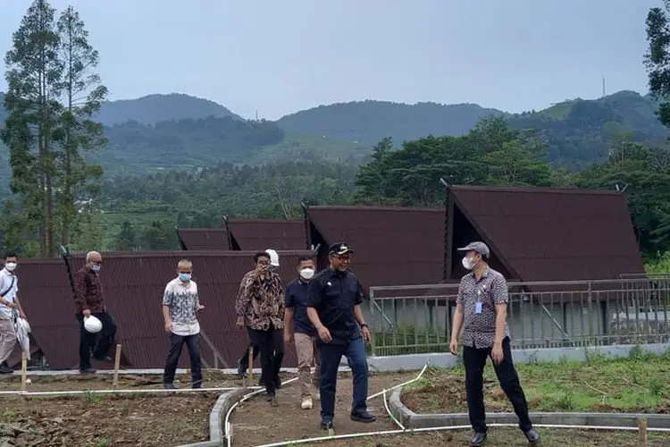  Pol PP Bogor Siap-Siap Tertibkan Lapak PKL di Cisarua