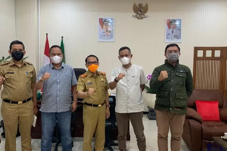 Ketua PWI Jabar-Kepala Kesbangpol Jabar Jajaki Sinergi Program