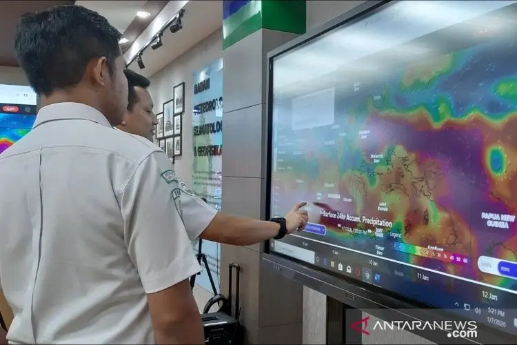 Waspada, BMKG Keluarkan Peringatan Dini Tsunami di wilayah Sulawesi, Nusa Tenggara, dan Maluku