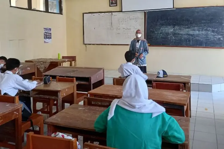 PTM Terbatas Kota Bandung Masuk Tahap Ketiga, 632 Sekolah Dapat Izin Belajar di Kelas