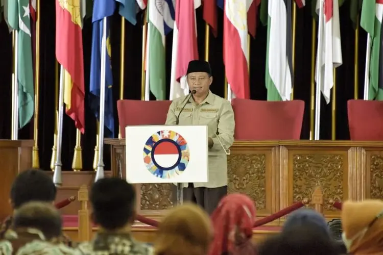 Jabar Anugerahkan Lifetime Achievement Award kepada Penggiat Antikorupsi