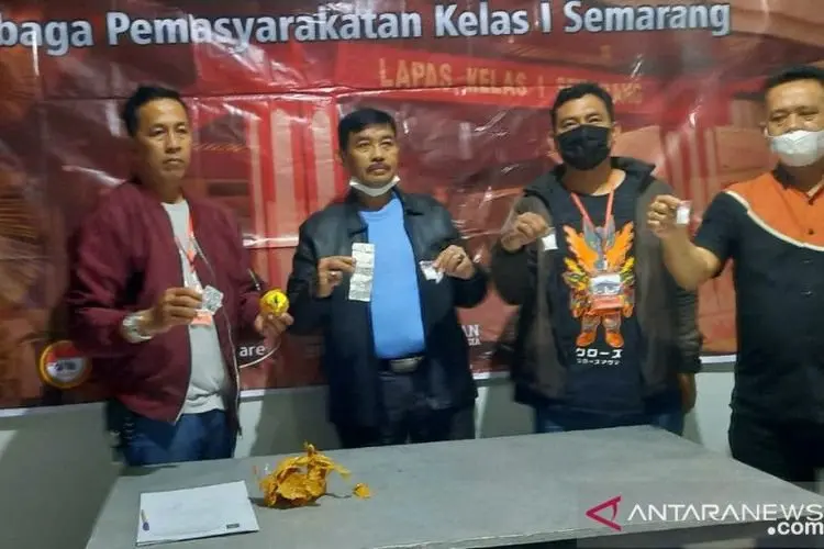 Lapas Semarang Gagalkan Penyelundupan Narkoba ke Dalam Sel