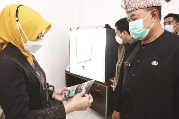 Rumah Kemasan Disperindag Jabar Dorong Daya Saing IKM