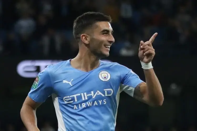 Man City Lepas Ferran Torres, Barcelona Pusing Soal Biaya