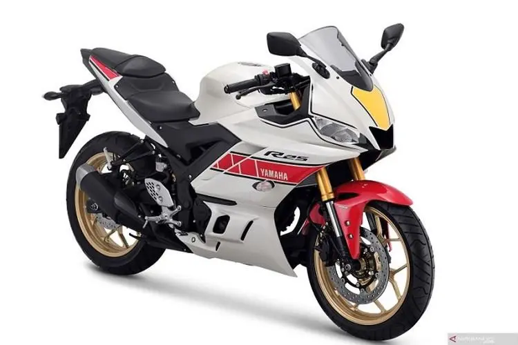 Yuk Intip! Inilah Harga Yamaha R25 versi World Grand Prix