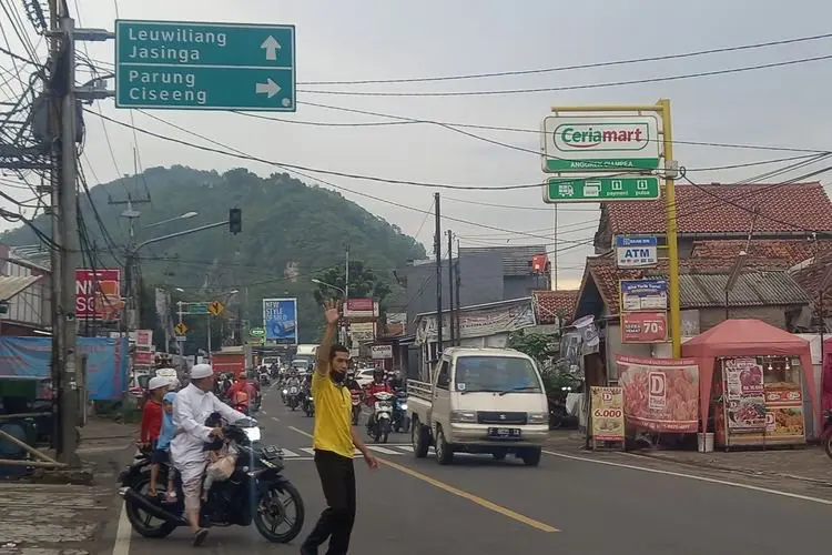 Ade Yasin Ngaku Terkendala Anggaran Bangun Jalan Baru di Wilayah Barat Bogor 