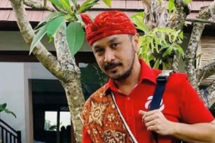 Mengejutkan, Begini Ekspresi Jokowi Saat Giring Serang Sosok Pembohong yang Pernah Dipecat