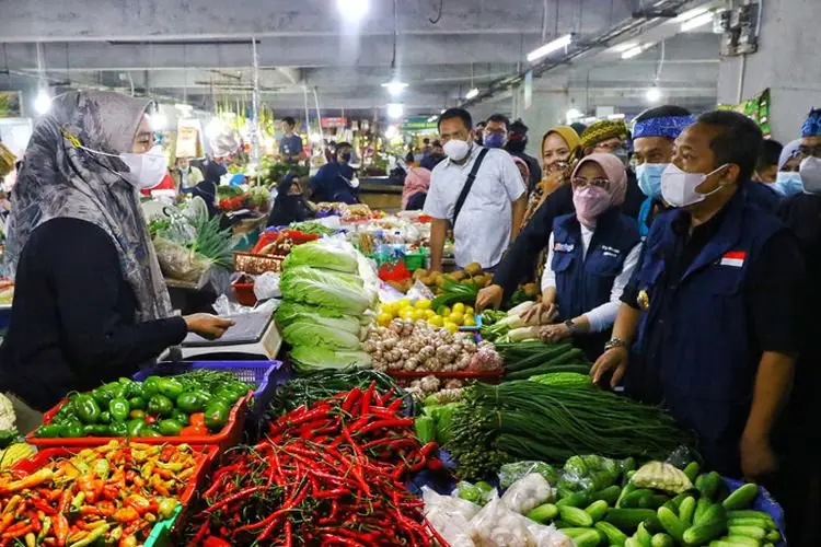 Foto: Sidak Ketersediaan dan Harga Barang Kebutuhan Pokok Jelang Nataru