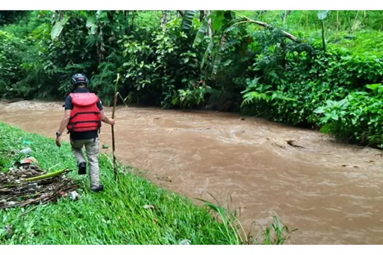 Sang Ibu Tewas, Anak Masih Hilang, Update Korban Hanyut di Sungai Cikapundung Saat Tolong Seekor Anjing