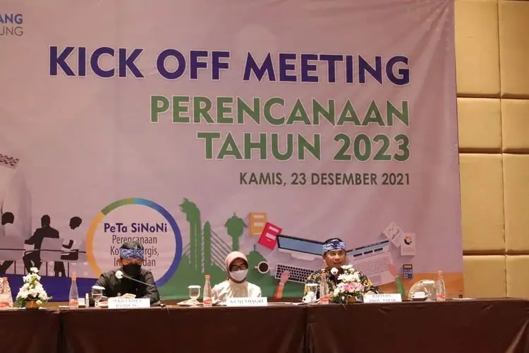 DPRD Kota Bandung Ajak Pemkot Fokus Tatap 2022