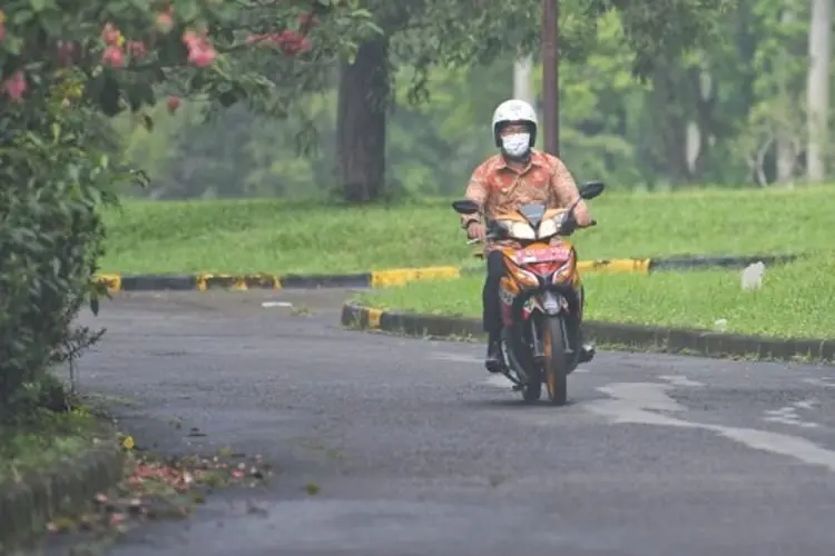 Ridwan Kamil Test Drive Motor Listrik: Biaya Bensin Bulanan Bisa Ditabung