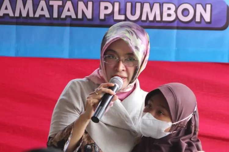 Pemkab Cirebon Mulai Vaksinasi Anak Usia 6-11 Tahun 