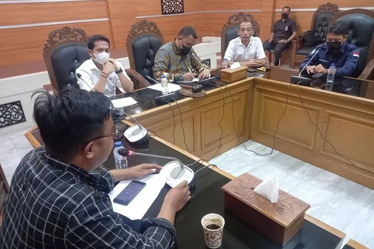 Tegas Tolak TPST Rumpin, HMR Ngadu ke Dewan
