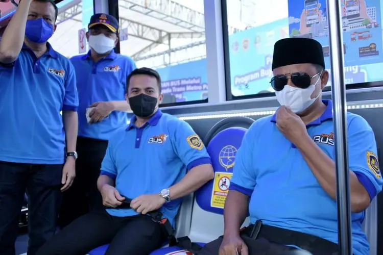 Bus Trans Metro Pasundan Resmi Beroperasi di Bandung Raya,  Masalah Macet Tuntas?