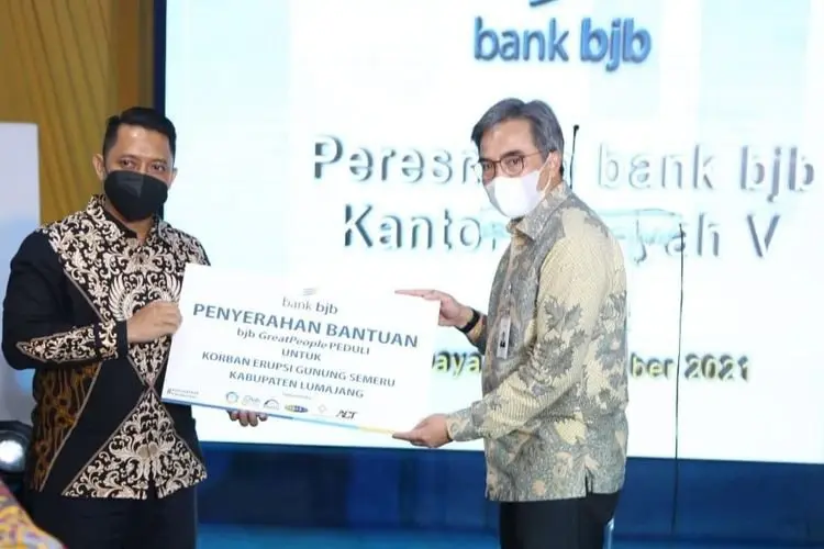 Bjb GreatPeople Peduli Serahkan Bantuan bagi Korban Erupsi Gunung Semeru
