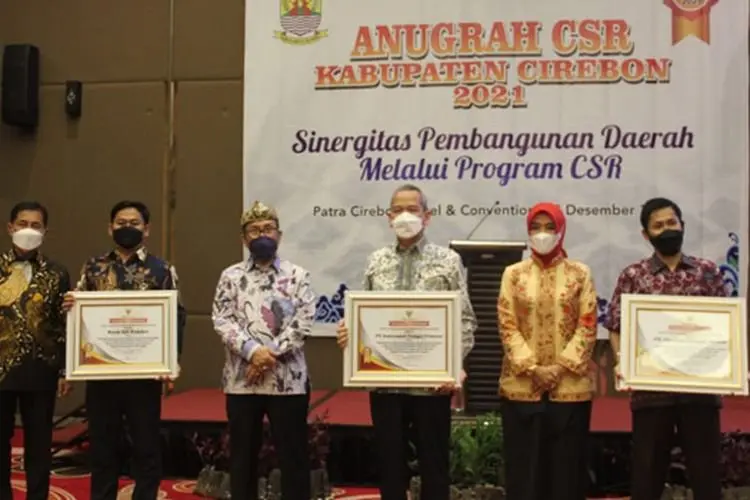 Imron: Perusahaan Salurkan CSR di Kabupaten Cirebon, Ekonomi Tumbuh