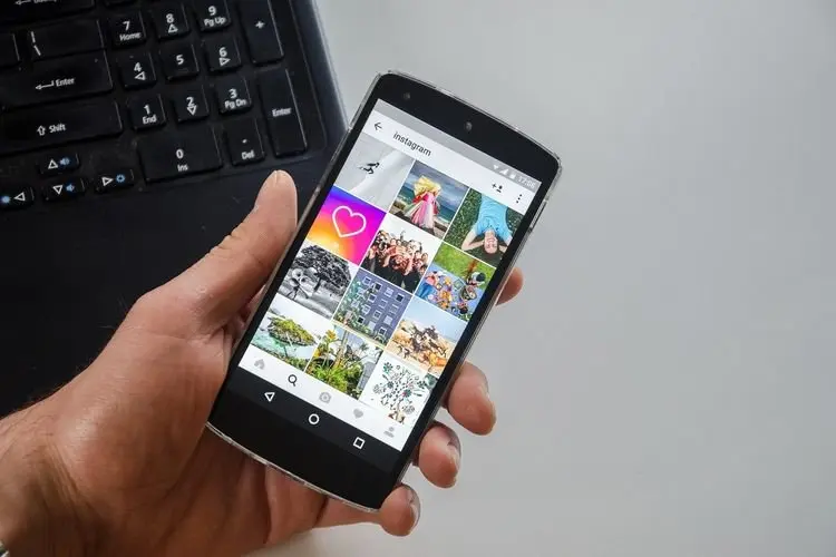 Rekomendasi Caption Instagram untuk Foto Pertama di Tahun Baru 2022