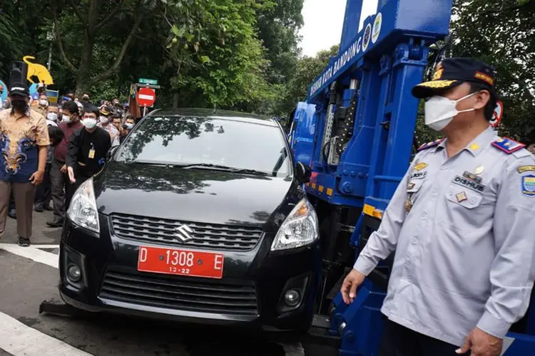 Foto: Peluncuran Bandung Kendaraan Derek Otomatis