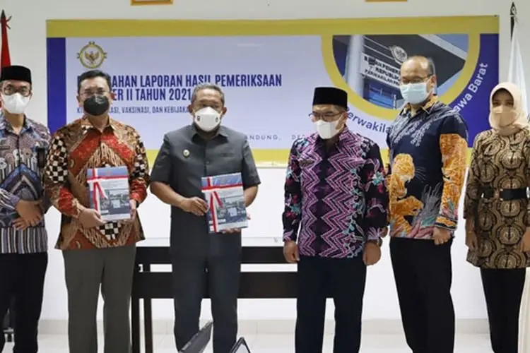 DPRD Kota Bandung Bangga Pemkot Terima Penghargaan dari BPK Terkait Vaksinasi Covid-19