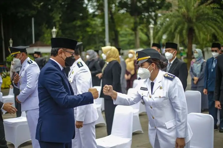 Bima Arya Melantik 279 Pejabat Struktural dan Fungsional di Lingkungan Pemkot Bogor 