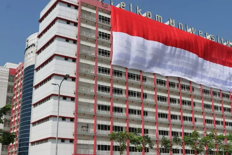 Tel-U Raih Peringkat Pertama untuk Kategori Pengabdian Masyarakat
