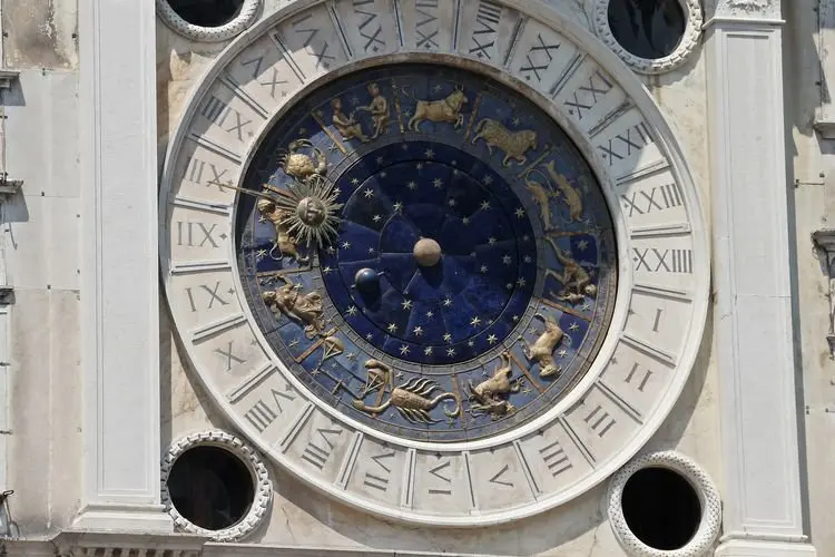 Ramalan Zodiak Senin 3 Januari 2021: Taurus Inilah Waktu yang Tepat!