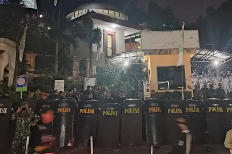Puncak Berzikir dan Milad FPI, Ade Yasin Hanya Bisa Membatasi Waktu Acara