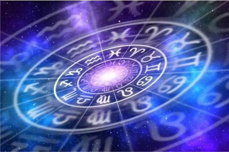 Ramalan Zodiak Selasa 4 Januari 2022: Taurus Tunjukkan Keinginanmu, Cancer Lakukan Kegiatan Ideal Ini