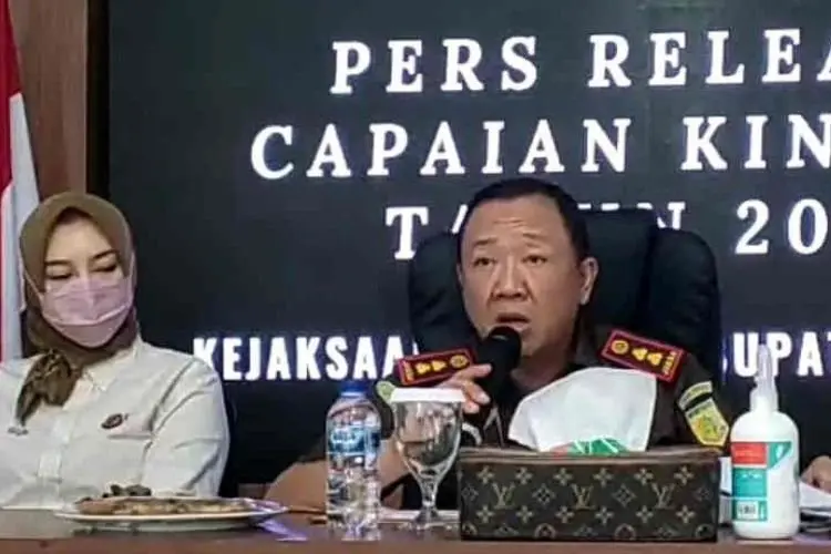 Kejari Cirebon Klaim Selamatkan Uang Negara Rp 28 Miliar Lebih