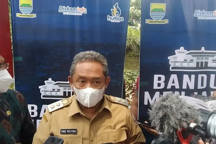 JPO Asia Afrika Kumuh dan Terbengkalai, Plt Wali Kota Yana Mulyana Bilang Begini