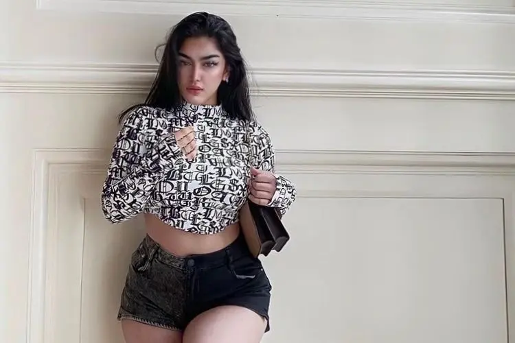 Ternyata Bukan Pejabat, Ini Deretan Pelanggan Artis Sinetron Ikatan Cinta Cassandra Angelie