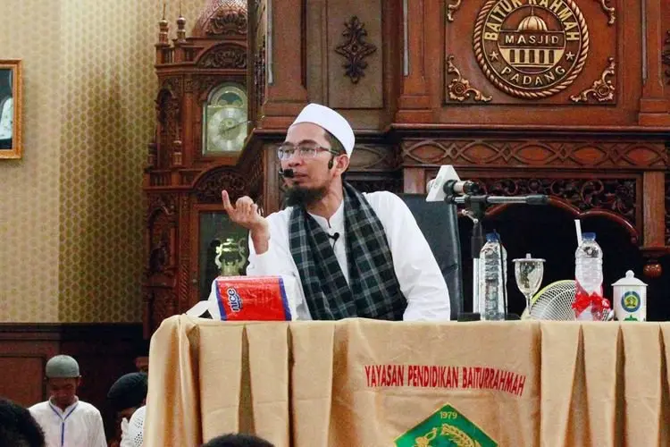 Rezeki Mudah, Hajat Dilancarkan, Faedah Surat Al Ikhlas Menurut Penjelasan Ustadz Adi Hiday
