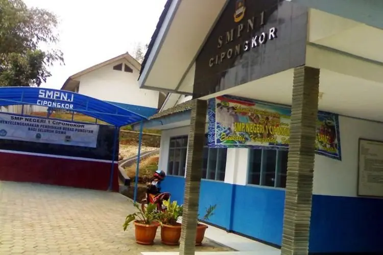 Tingkatkan Pendidikan dan Optimalkan Dana BOS, SMPN1 Cipongkor Rancang RKAS 