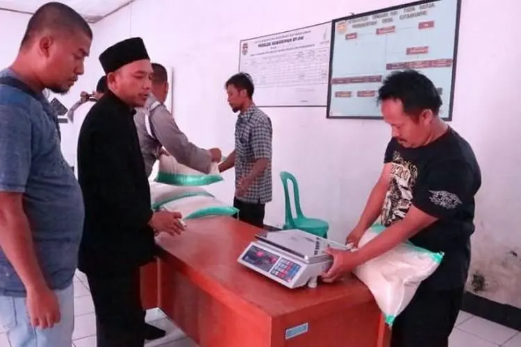 Kualitas Beras BPNT Buruk, Dewan Sebut Penyedia Kudu Tanggung Jawab