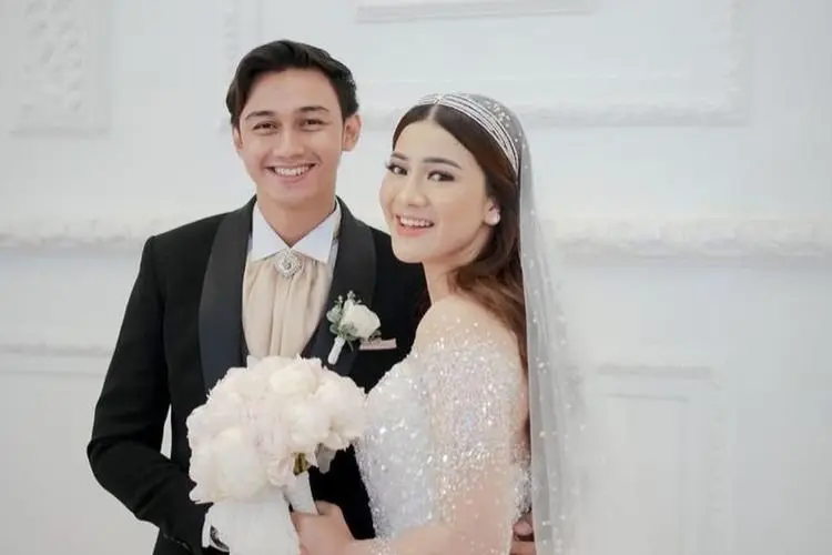1 Tahun Menikah, Caesar Hito Tulis Kata Romantis untuk Felicya Angelista