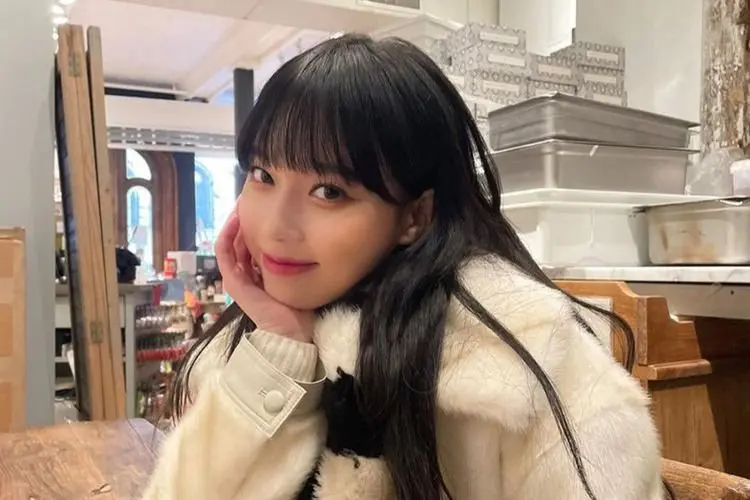 Tulis Kata Kasar, Pemilik Akun 'AskFM' Kim Min Jung Mengaku Bukan Winter aespa