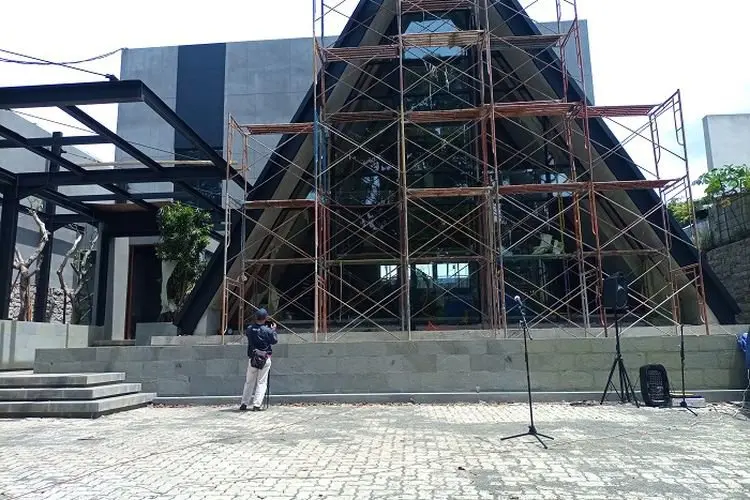 Holywings Langgar Aturan, KNPI : Tutup Saja!