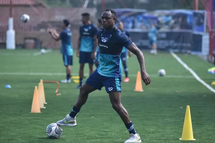Jelang Persib vs Bali United, Victor Igbonefo Sebut-sebut Irfan Jaya