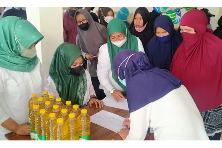 Dibanderol Rp14 Ribu per Liter, OPM Minyak Goreng Kabupaten Bandung Dijatah 7.900 Liter