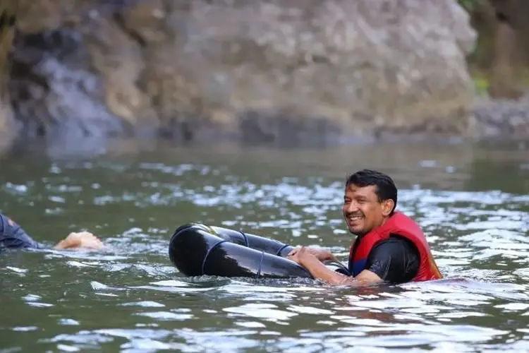 Pemkab Garut Gelontorkan Rp250 Juta Buka Akses ke Objek Wisata di Pelosok
