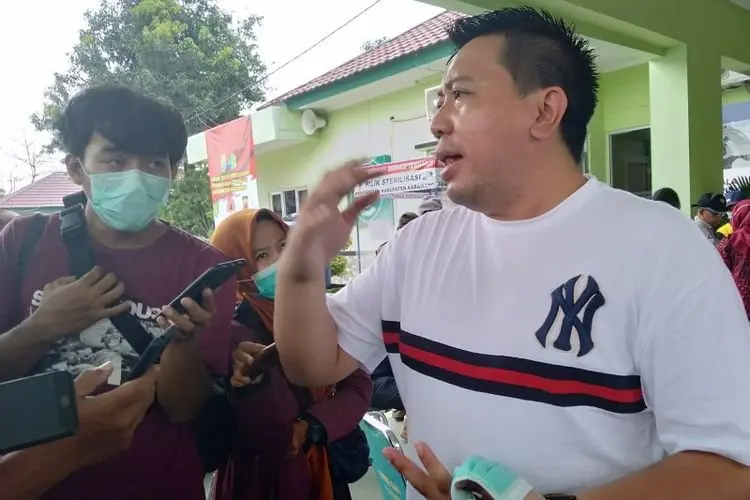 Vaksinasi Dosis Ketiga di Karawang Diprioritaskan Bagi Lansia