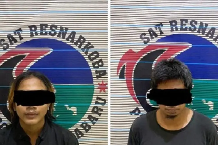 Melawat ke Kotabaru, Pria Ini Diringkus Polisi, Rekannya Terbawa Rendeng, Ternyata Karena Sabu-sabu