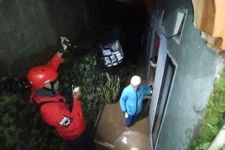 Tak Ada Korban Jiwa dalam Bencana Banjir dan Longsor di Selaawi