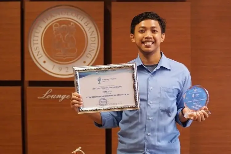 Gelar Diskusi Menulis Rilis, Komunitas Barkop Hadirkan Public Relations Officer ITB