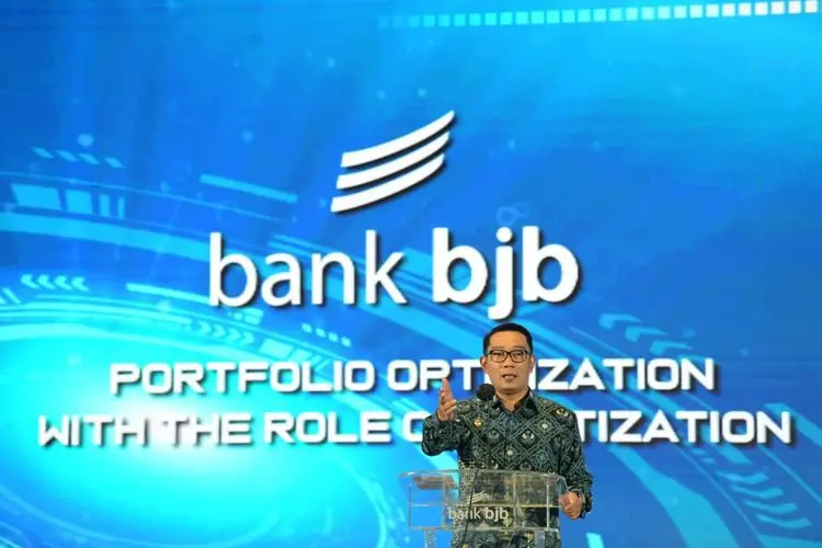 Ridwan Kamil Minta Bank Bjb Jadi Solusi Atasi Pinjol Ilegal Lewat Transformasi Digital