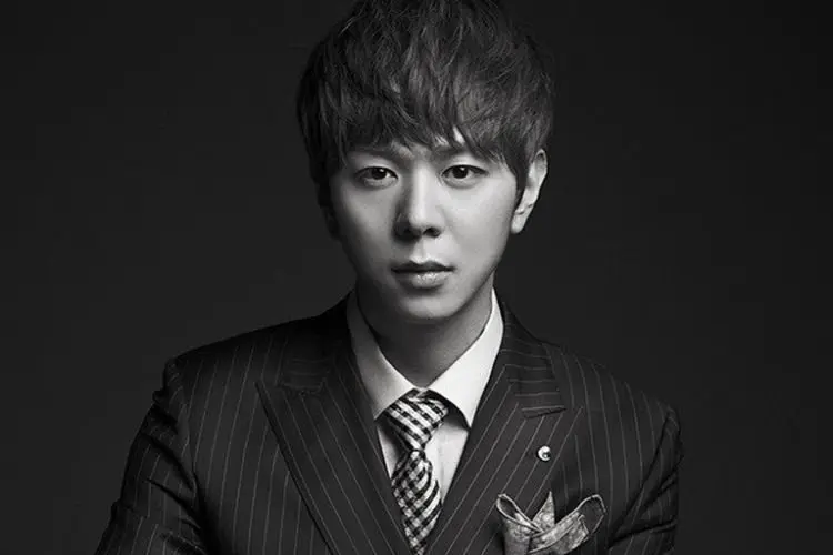 Rayakan Ulang Tahun Debut ke-12, Junyoung eks ZE:A Gelar Fanmeeting Solo
